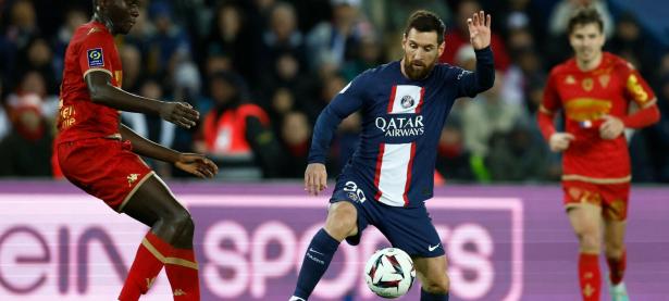 九游-包含梅西回归赛场，连败首场状态亮眼，巴黎圣日耳曼观众沸腾！的词条