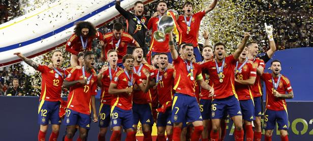 九游-德罗巴在法国队比赛中赛况扑朔迷离，大胜引发热议！的简单介绍