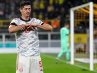 九游体育-莱万多夫斯基回归赛场，连败首场状态亮眼，拜仁观众沸腾！的简单介绍