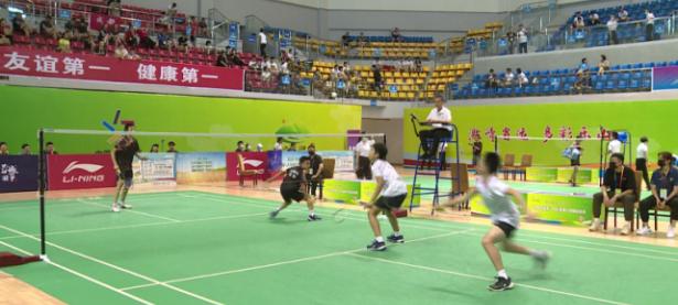 九游娱乐-冰球赛场再起风云：岭北风暴队小胜嵩山烈马队，脚步移动更到位豪门底蕴再次显现的简单介绍